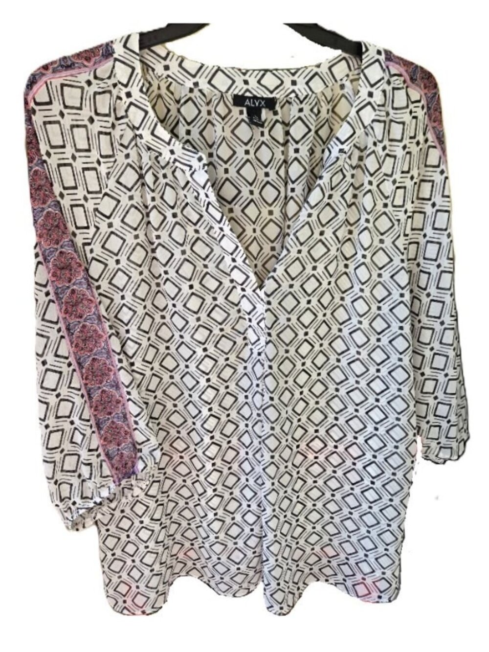 Alyx 3X Black White Geometric Split Neck Blouse 3/4 Sleeves W/ Contrasting Trim